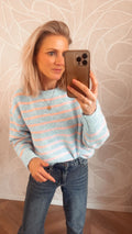 Sky Stripe Knit Trui – Blauw / Roze