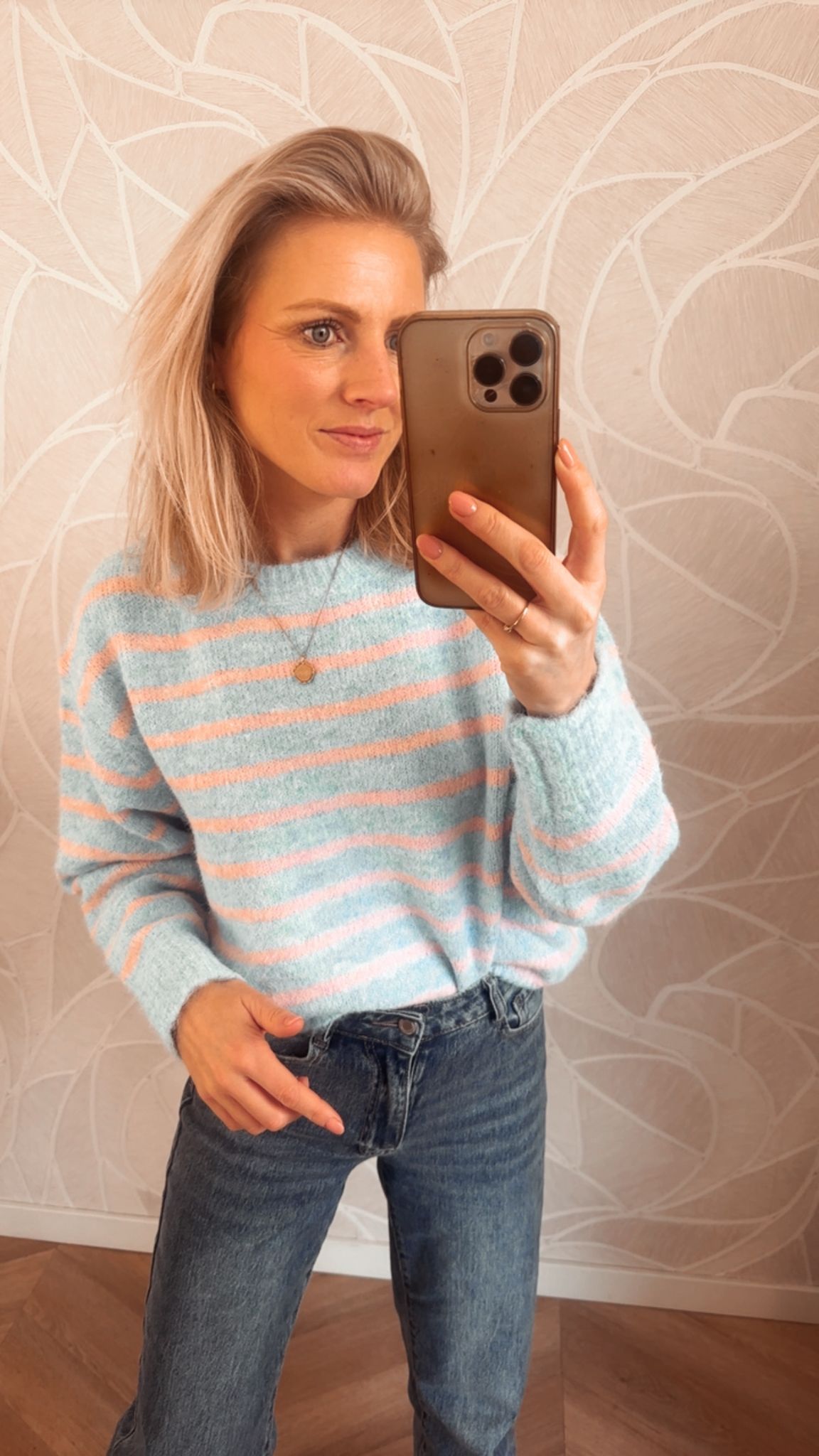 Sky Stripe Knit Trui – Blauw / Roze