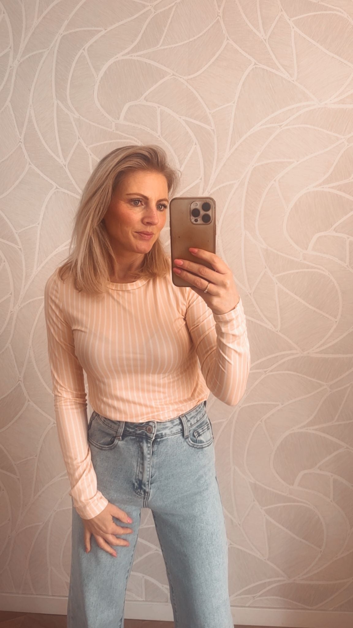 Yumi Stripe Essential Top - Peach