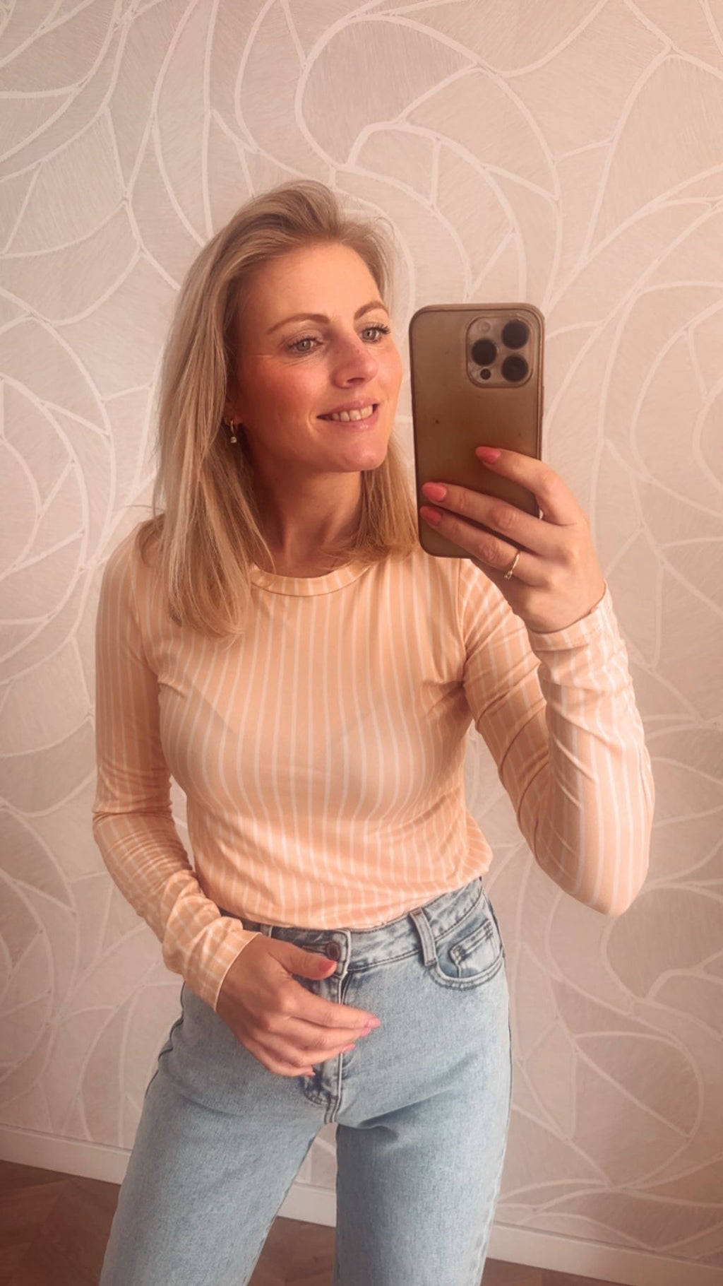 Yumi Stripe Essential Top - Peach